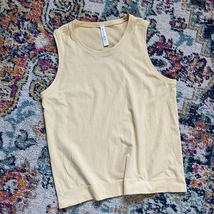 ATHLETA IN MOTION SEAMLESS TANK M yellow